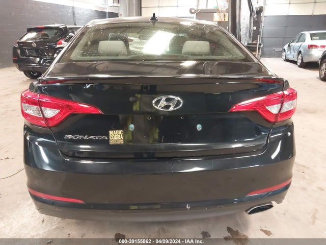Hyundai SONATA SE 2016 5NPE24AF7GH345095 Image 16