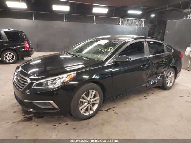 Hyundai SONATA SE 2016 5NPE24AF7GH345095 Image 2