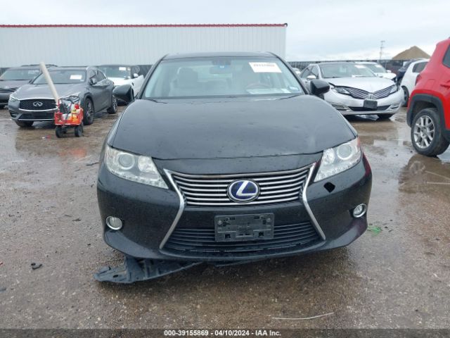 JTHBW1GG5E2072046 Lexus ES 300H