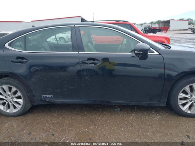 JTHBW1GG5E2072046 Lexus ES 300H