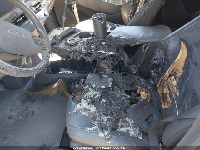 KIA Ev6 Light Long Range 2024 KNDC34LA8R5615654 Image 11