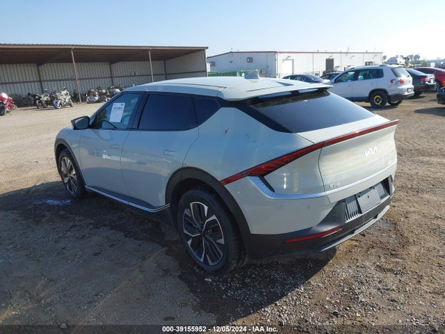 KIA Ev6 Light Long Range 2024 KNDC34LA8R5615654 Image 3