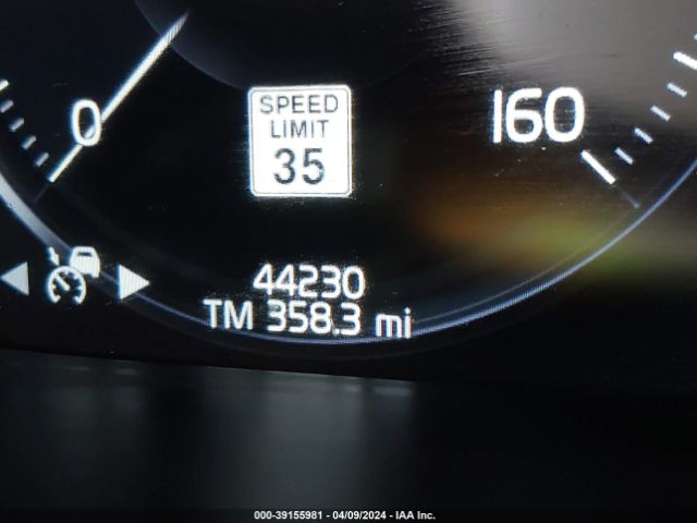 7JR102FK6KG006003 Volvo S60 T5 Momentum