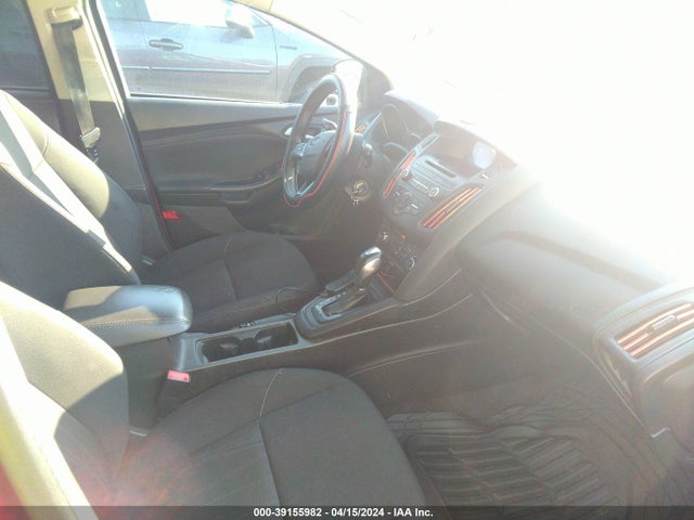 Ford FOCUS SE 2016 1FADP3K26GL227351 Image 5