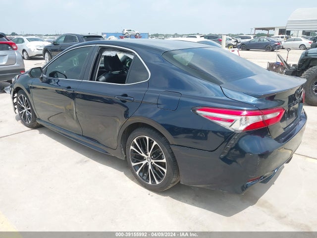 Toyota CAMRY SE 2018 4T1B11HK1JU648924 Image 3