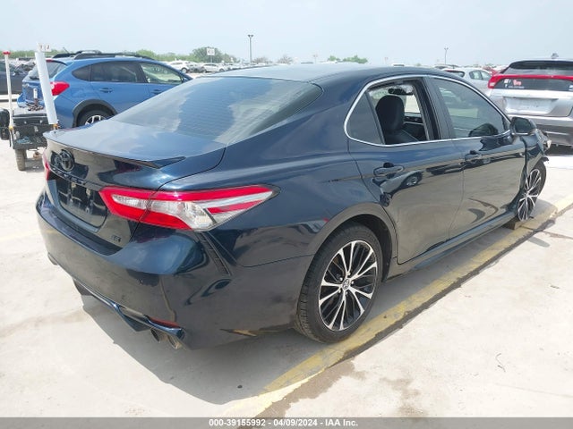 Toyota CAMRY SE 2018 4T1B11HK1JU648924 Image 4