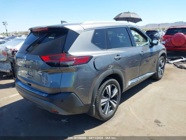 5N1AT3CA2MC712642 Nissan Rogue Sl Fwd