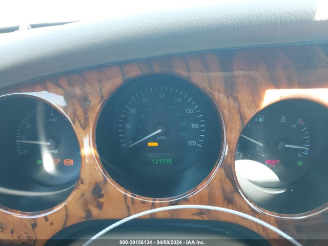 1998 JAGUAR XK8 SAJGX224XWC024790 Photo 6