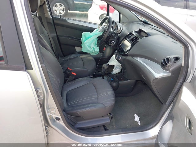 Chevrolet Spark 1lt Auto 2014 KL8CD6S90EC537725 Image 5