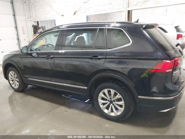 3VV2B7AX0JM152271 Volkswagen Tiguan 2.0t Se/2.0t Sel