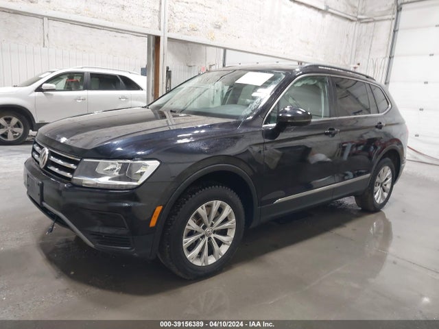 3VV2B7AX0JM152271 Volkswagen Tiguan 2.0t Se/2.0t Sel