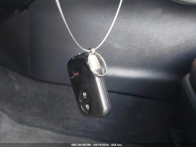 JTHKD5BH3F2227739 Lexus CT 200H