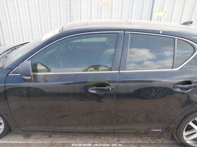 JTHKD5BH3F2227739 Lexus CT 200H