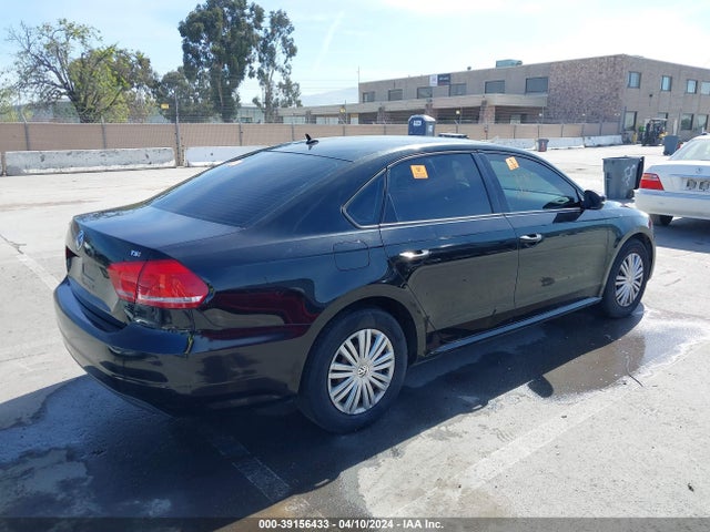 Volkswagen PASSAT S 2015 1VWAT7A35FC073933 Image 4