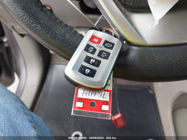 Toyota Sienna Xle 8 Passenger 2015 5TDYK3DC6FS623342 Image 11