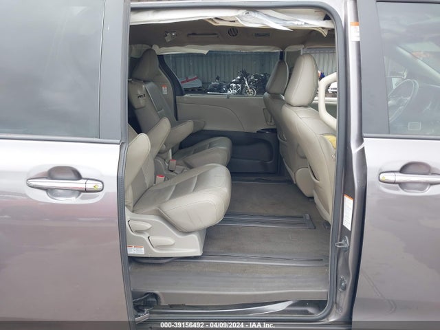 Toyota Sienna Xle 8 Passenger 2015 5TDYK3DC6FS623342 Image 8