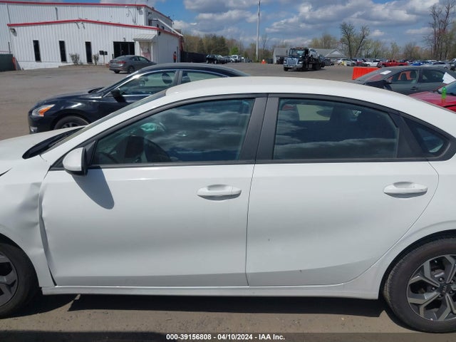 KIA Forte Lxs 2021 3KPF24AD7ME335119 Image 14