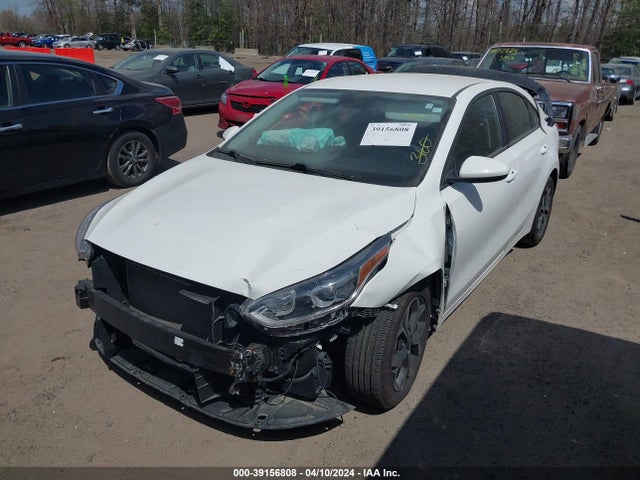 KIA Forte Lxs 2021 3KPF24AD7ME335119 Image 2