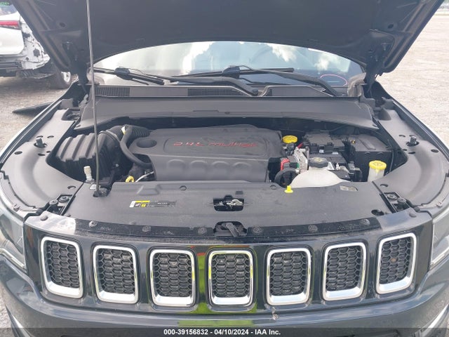 3C4NJCCB7JT369153 Jeep Compass Limited Fwd