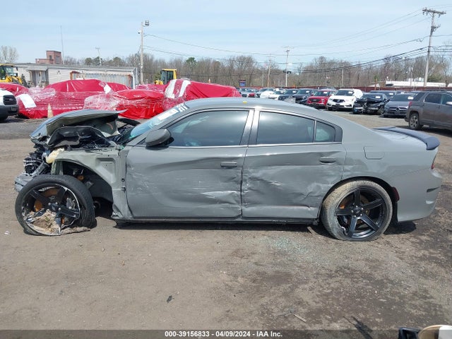 2C3CDXGJ0JH336905 Dodge Charger R/t Scat Pack Rwd