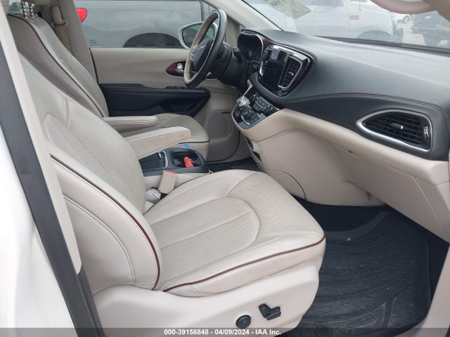 Chrysler Pacifica Limited 2017 2C4RC1GG6HR635877 Image 5