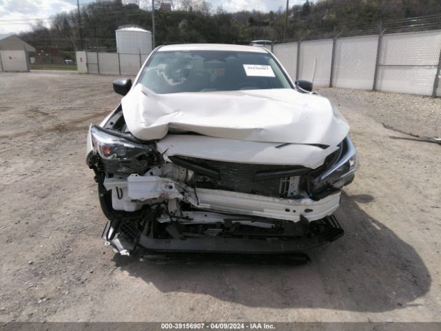 JF1GUABC1R8255177 Subaru Impreza Base 5-door