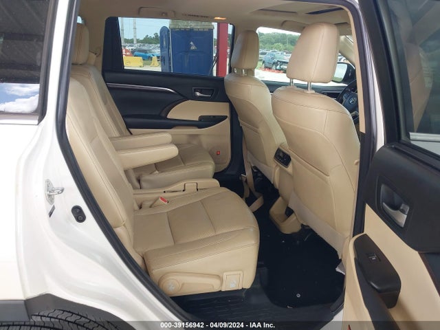 Toyota Highlander Limited V6 2014 5TDDKRFH2ES042915 Image 8