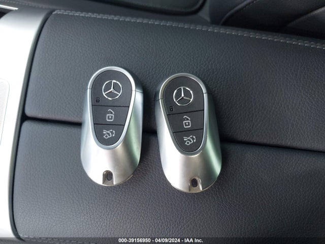 W1KAF4GB0PR149408 Mercedes-Benz C 300 Sedan