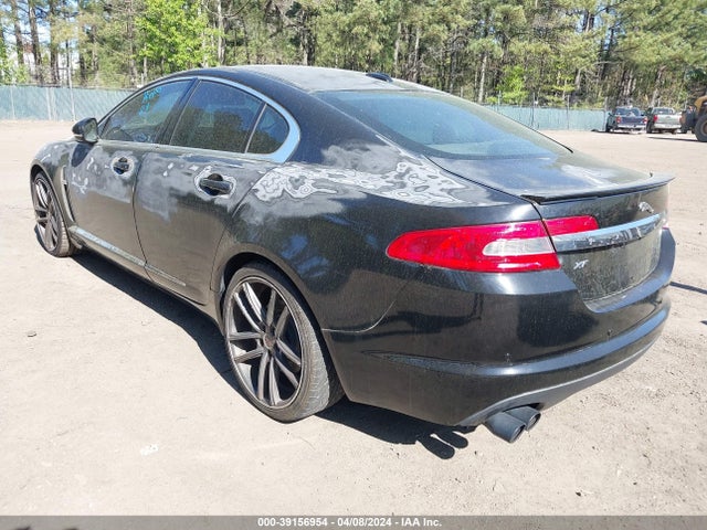 2010 JAGUAR XF SAJWA0FA8AHR70898 Photo 2