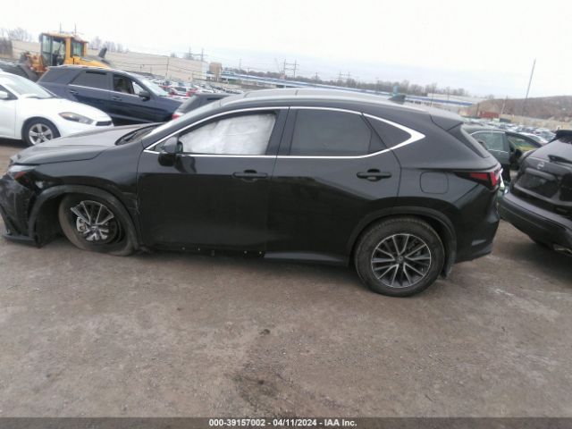 2T2GGCEZ8NC007340 Lexus Nx 350 Premium