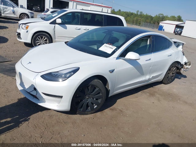 Tesla Model 3 Long Range/performance 2019 5YJ3E1EB5KF213903 Image 2