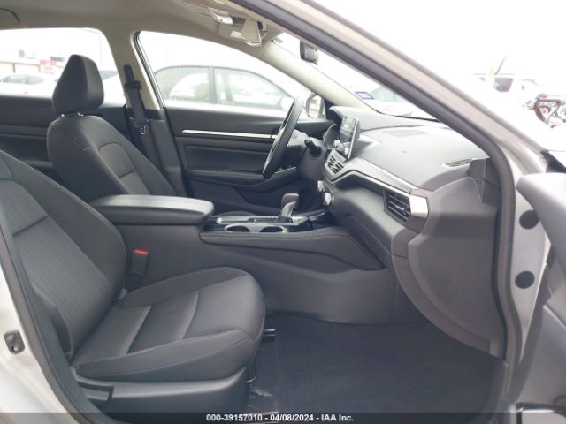 1N4BL4DV1PN385696 Nissan Altima Sv Fwd
