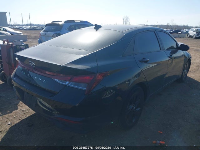 Hyundai ELANTRA SEL 2022 5NPLM4AG9NH084446 Image 4