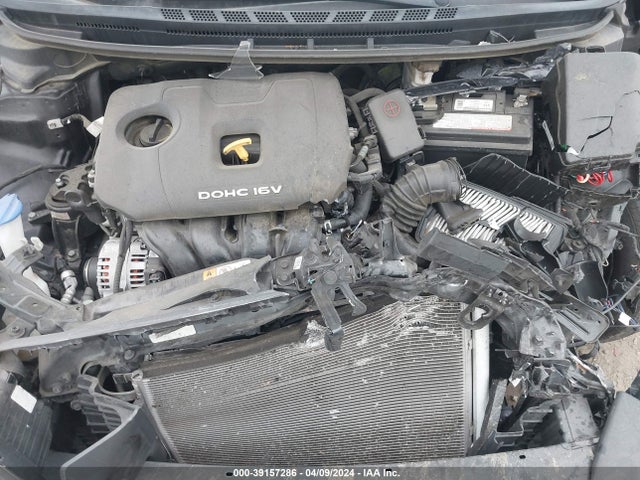 KIA FORTE LX 2018 3KPFL4A73JE256422 Image 10