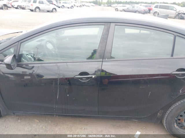 KIA FORTE LX 2018 3KPFL4A73JE256422 Image 14