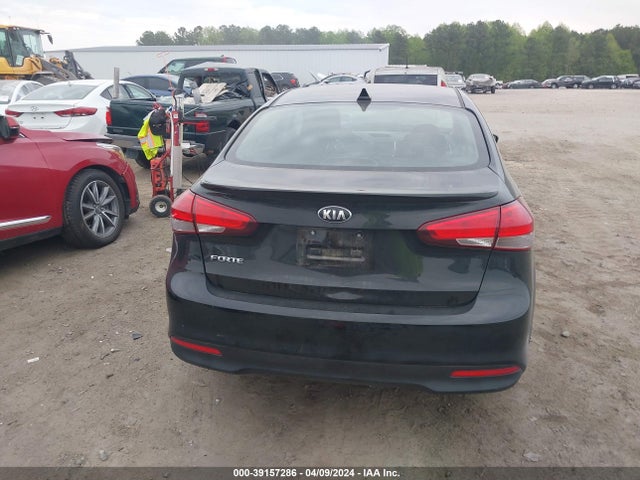 KIA FORTE LX 2018 3KPFL4A73JE256422 Image 16