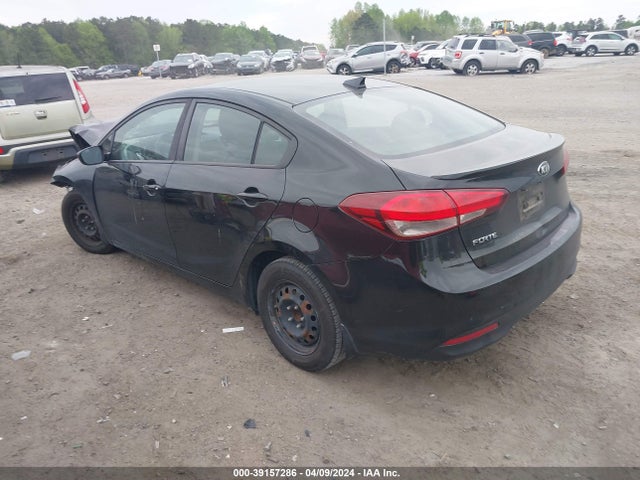KIA FORTE LX 2018 3KPFL4A73JE256422 Image 3