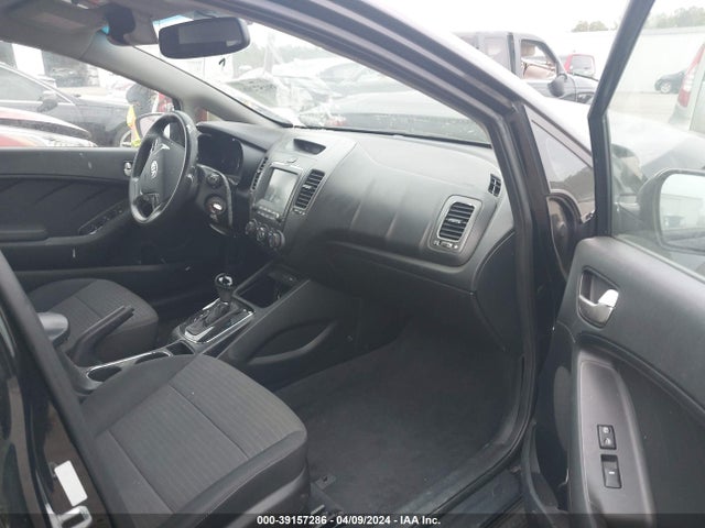 KIA FORTE LX 2018 3KPFL4A73JE256422 Image 5
