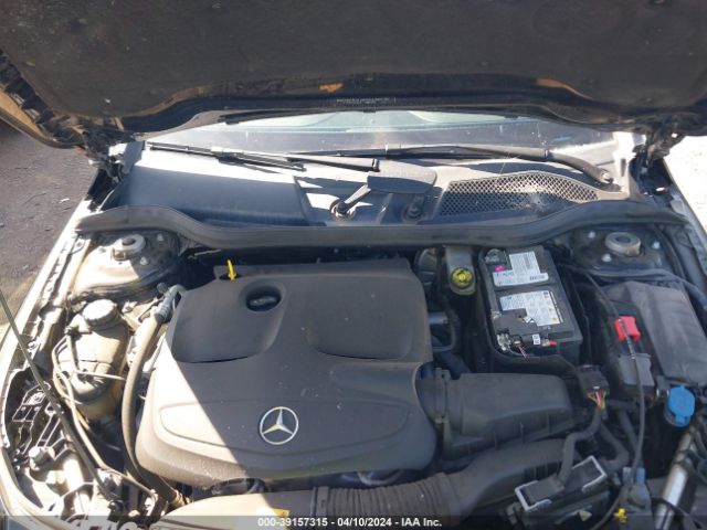 WDDSJ4GB0JN530208 Mercedes-Benz CLA 250 4MATIC