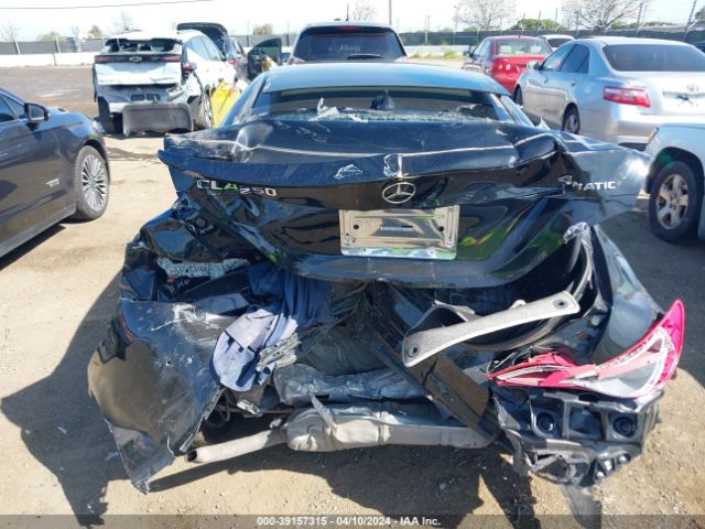 WDDSJ4GB0JN530208 Mercedes-Benz CLA 250 4MATIC