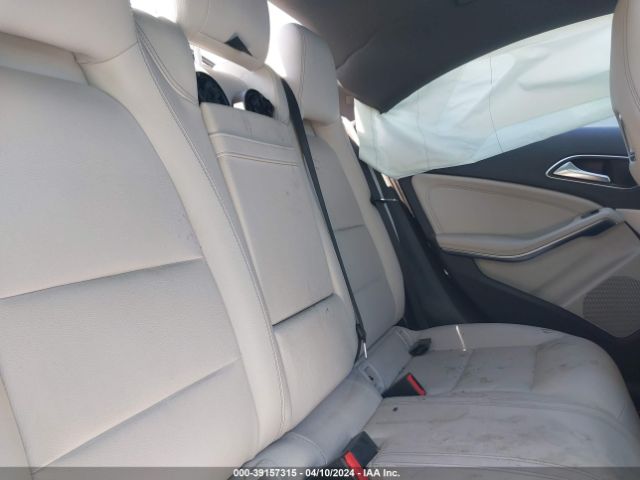 WDDSJ4GB0JN530208 Mercedes-Benz CLA 250 4MATIC