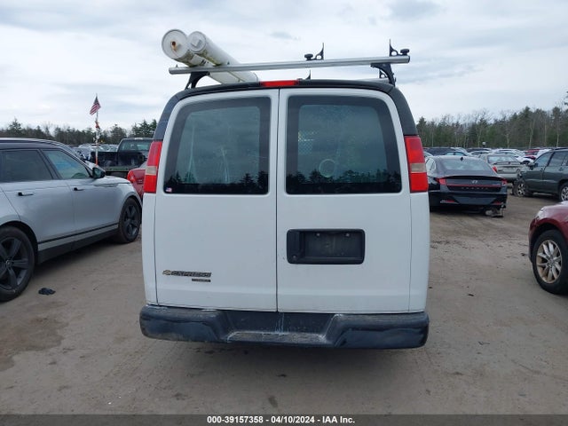 Chevrolet Express 1500 Work Van 2014 1GCSGAFX0E1181519 Image 16