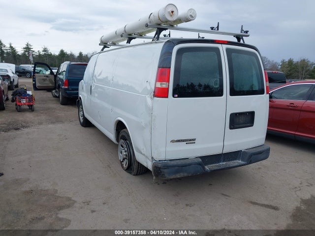 Chevrolet Express 1500 Work Van 2014 1GCSGAFX0E1181519 Image 3