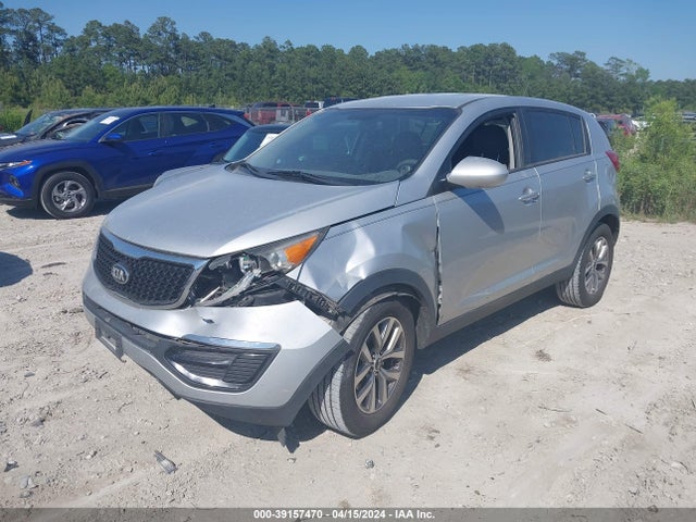 KIA Sportage Lx 2016 KNDPB3AC5G7863364 Image 2