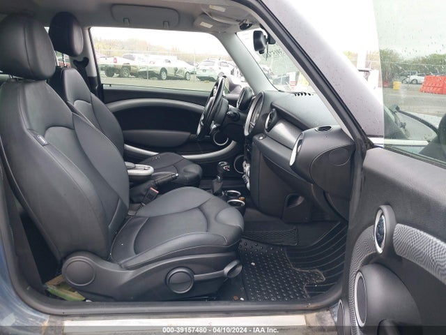 2009 MINI COOPER S WMWMF73559TW88280 Photo 4