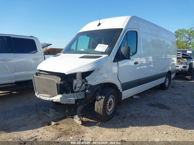 Mercedes-Benz Sprinter 2500 High Roof 4-cyl Diesel 2023 W1Y4KCHY0PT134616 Image 2