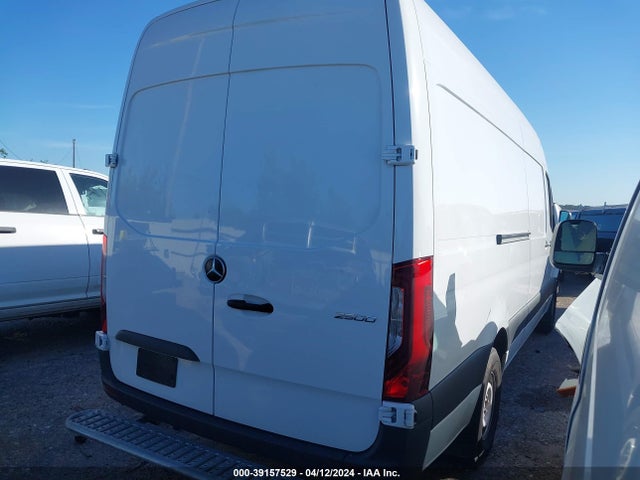 Mercedes-Benz Sprinter 2500 High Roof 4-cyl Diesel 2023 W1Y4KCHY0PT134616 Image 4