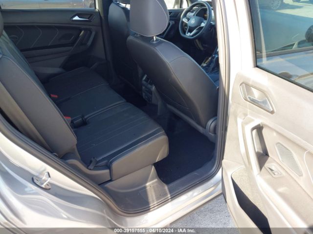 3VVCB7AX0PM118845 Volkswagen Tiguan 2.0t Se R-line Black