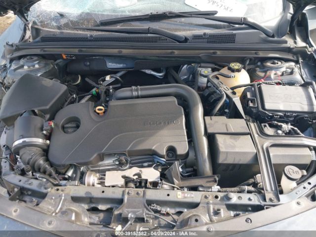 1G1ZG5ST3LF107819 Chevrolet Malibu Fwd Rs
