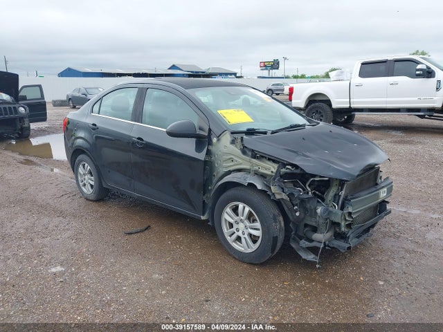 Chevrolet Sonic Lt Auto 2015 1G1JC5SBXF4214463 main image